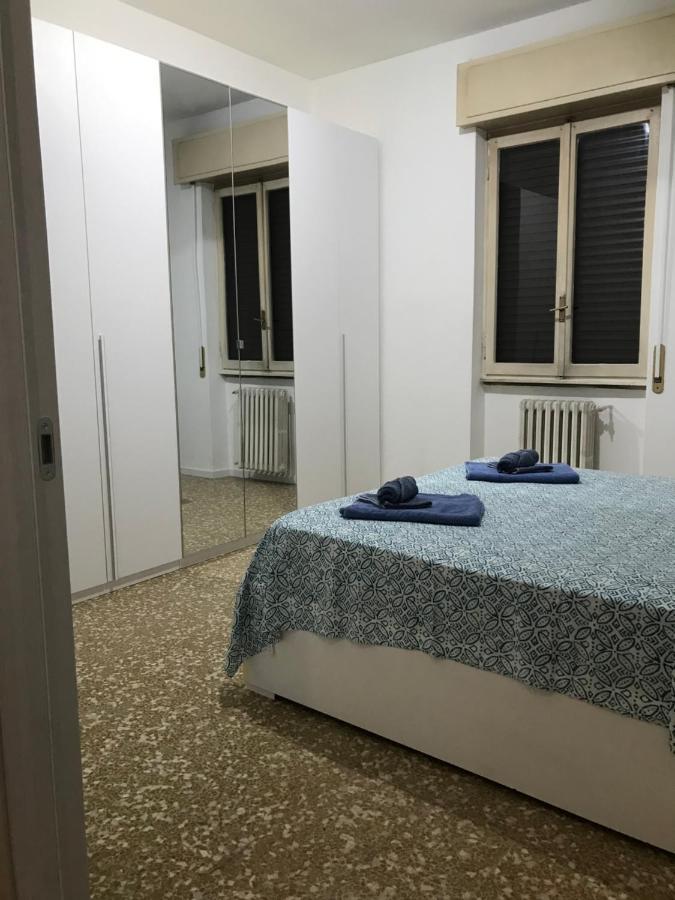 La Casa Bianca Apartment Rozzano Exterior foto